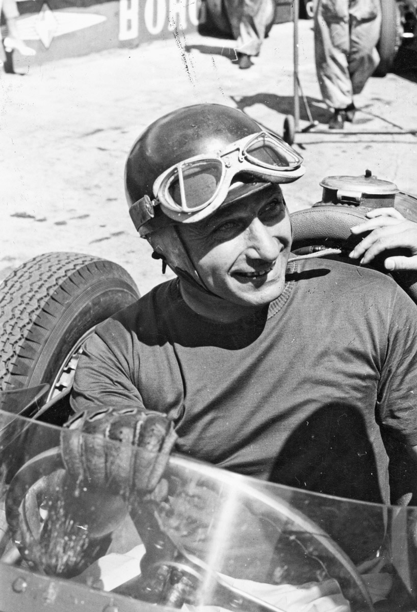 Juan Manuel Fangio am Steuer des Maserati 250 F