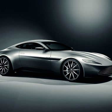 Aston Martin DB10