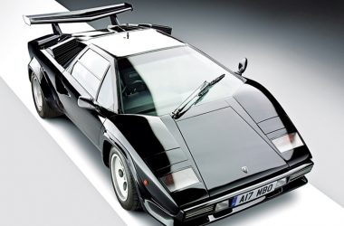 Lamborghini Countach aus der Vogelperspektive