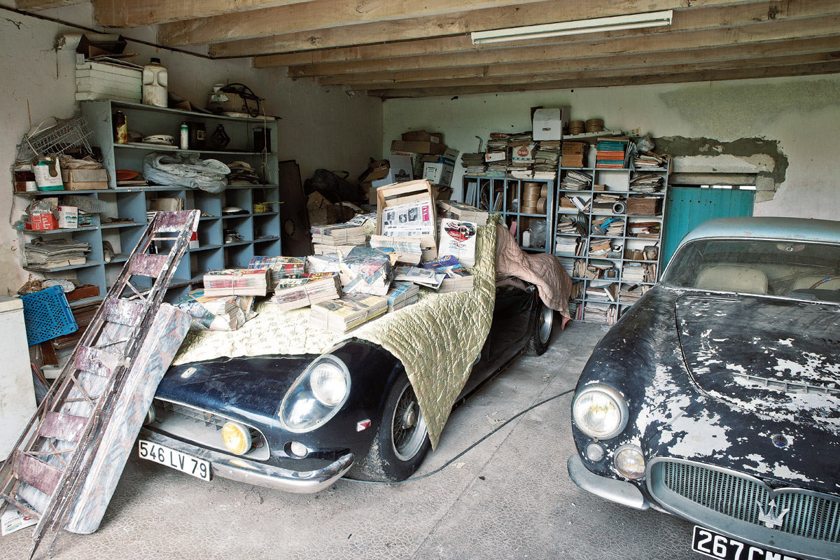 Ferrari 250 GTB SWB California Spider der Sammlung Baillon in einer Garage