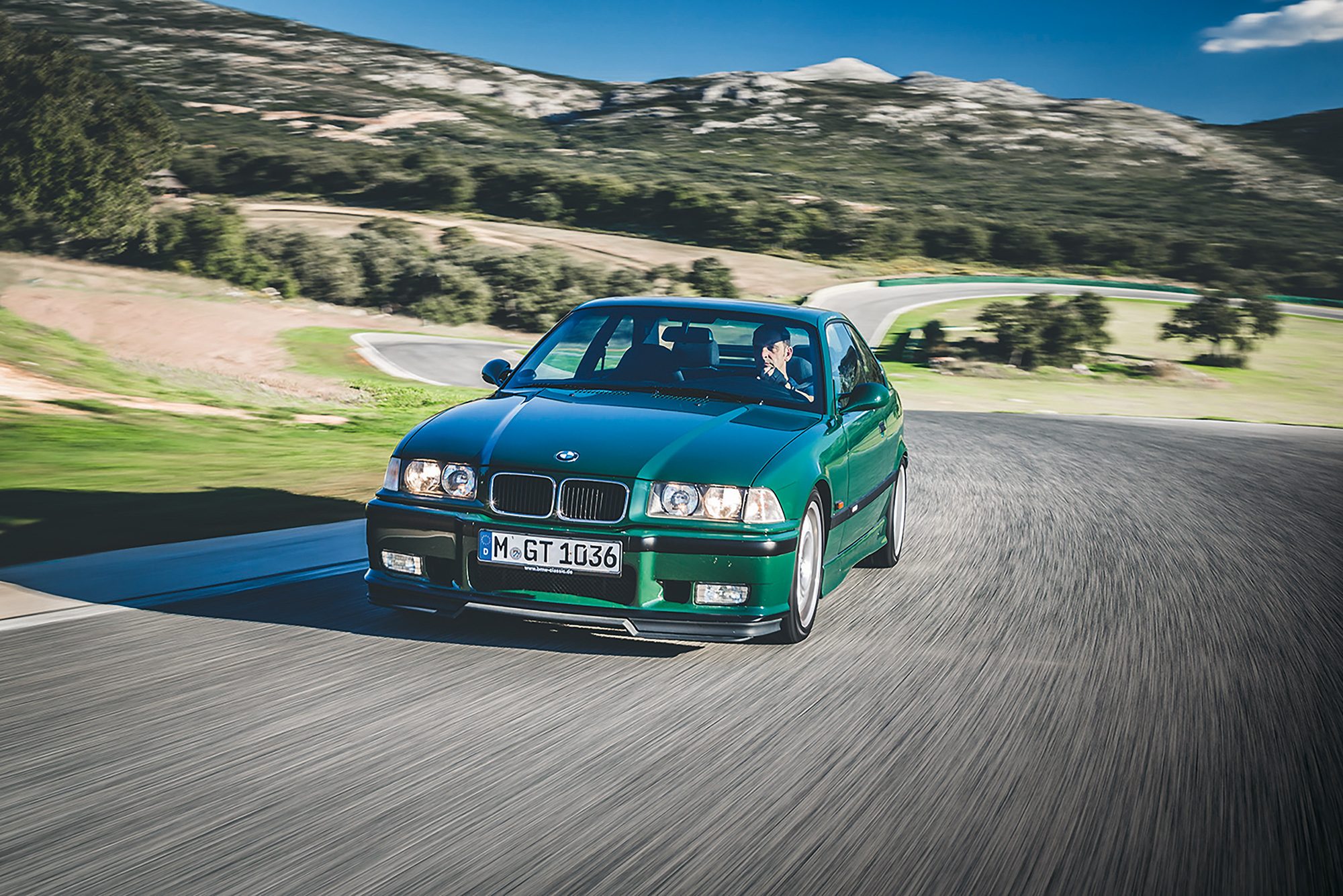 Octane Magazin 10 BMW Renntourenwagen BMW Ascari M3 11. 12.3.19 5083