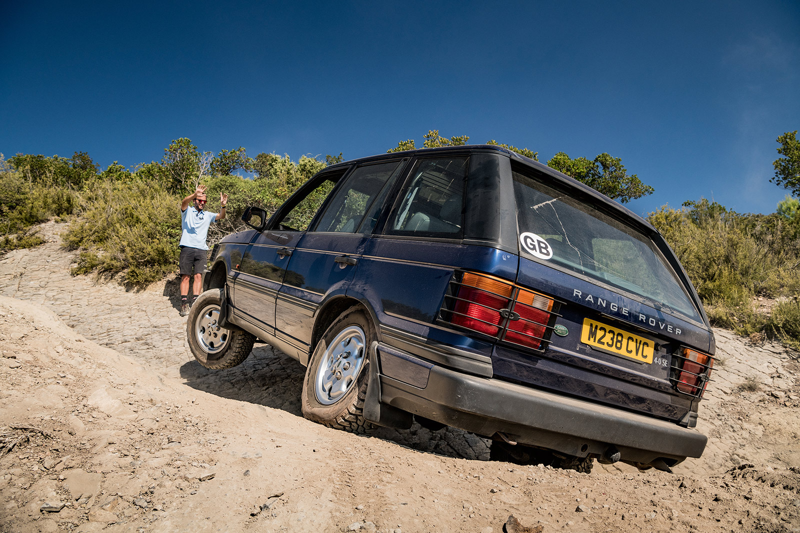 Octane Magazin 14 Land Rover 20 M238 In Gully