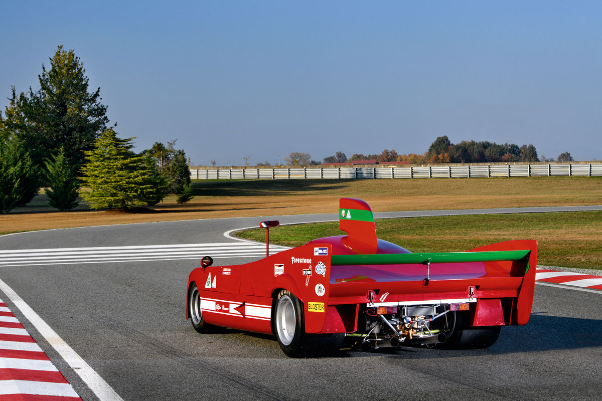 #38, Alfa Romeo, Tipo 33 TT12, Marken-WM, Derek Bell, Arturo Merzario, Nanni Galli