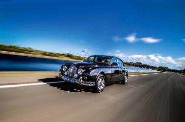 #45, Beacham, Jaguar Mk II, V8-Motor