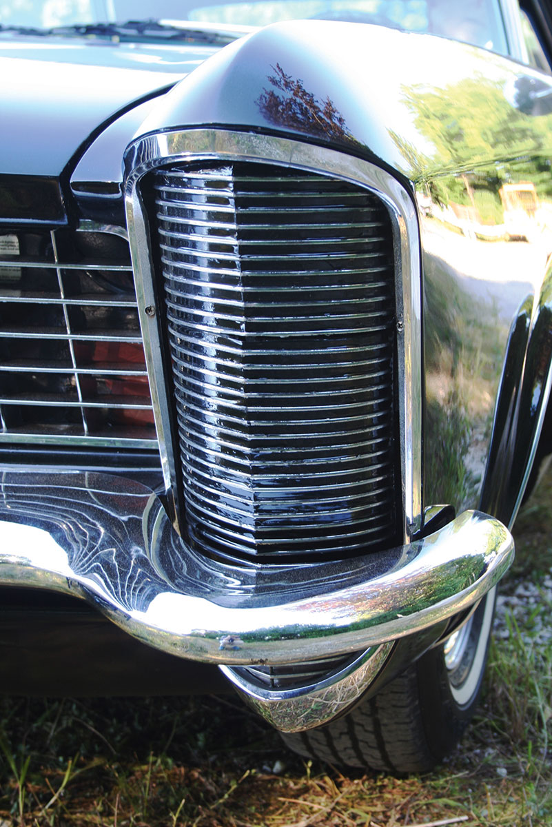 Buick Riviera - markantes Design der Scheinwerfer