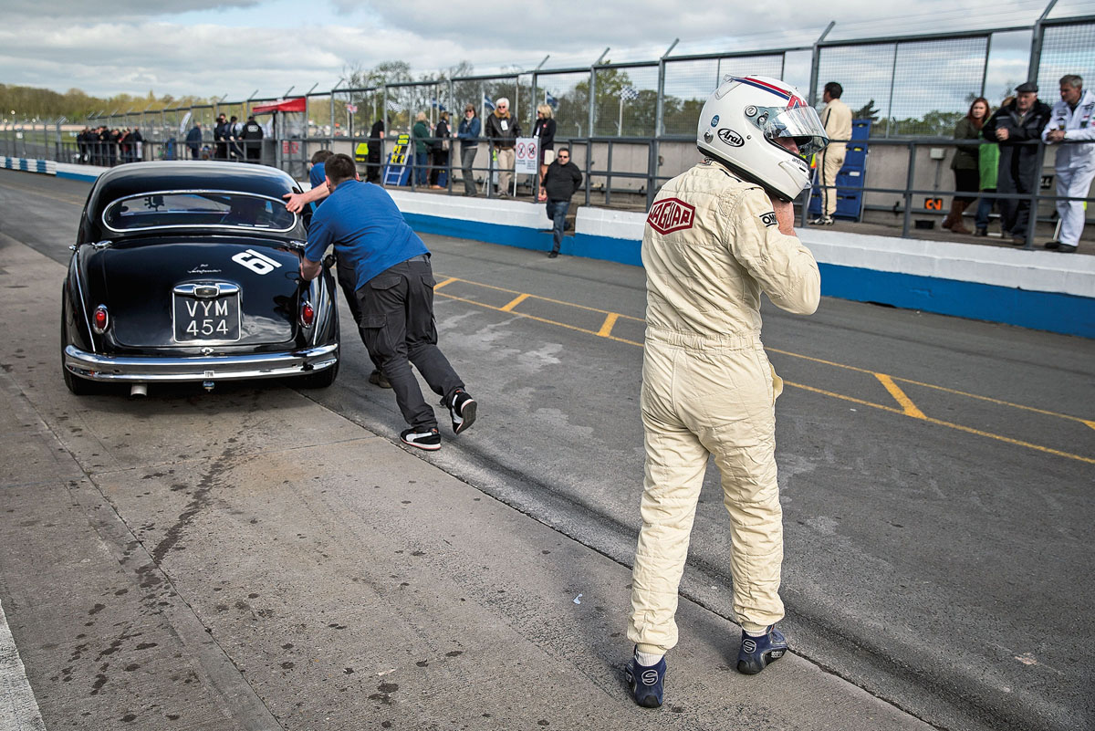 Jaguar Mk1 Renntourenwagen John Maden Donington Park D-Type