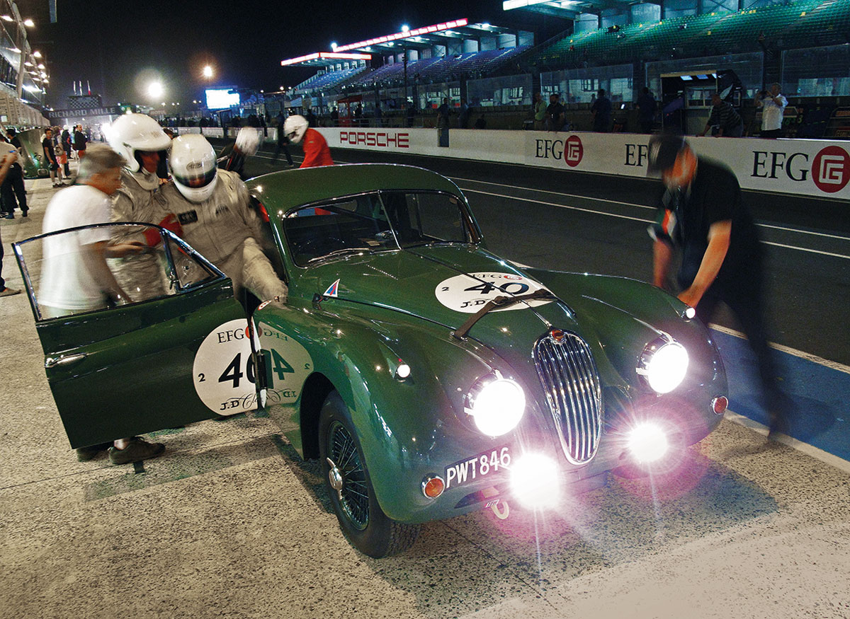 Octane Magazin Jaguar XK14 2