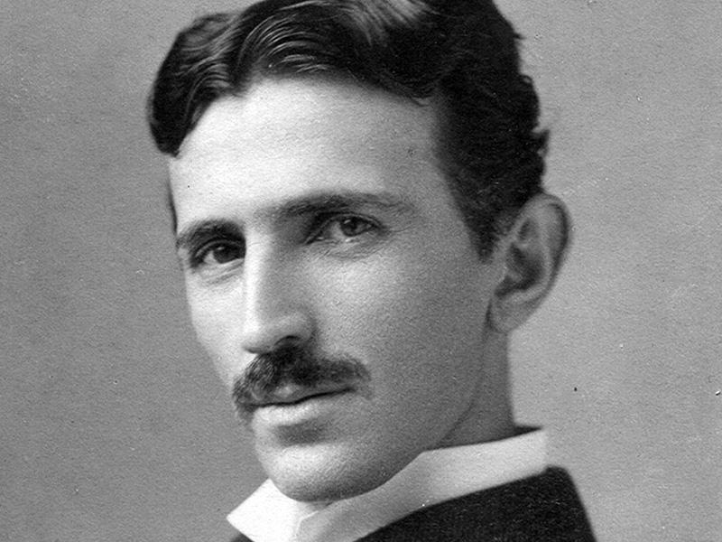 Nikola Tesla im Profil, circa 1890