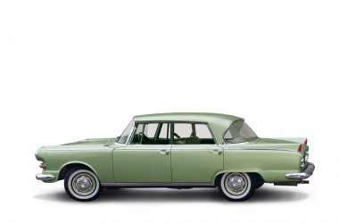 Borgward P100 im Seitenprofil