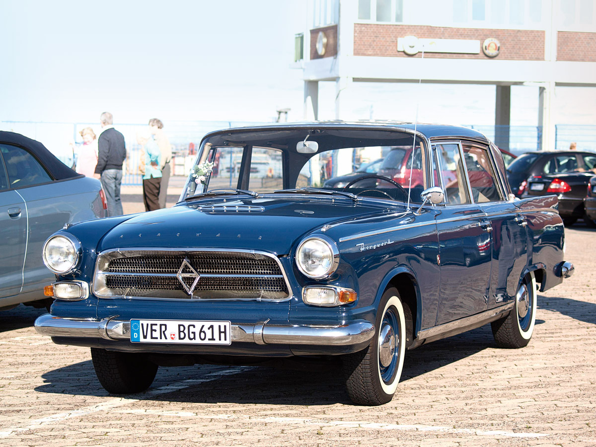 Borgward P100 parkend