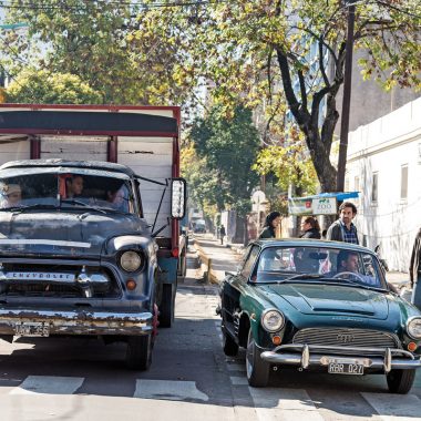 DKW Fissore an einer Kreuzung in Buenos Aires