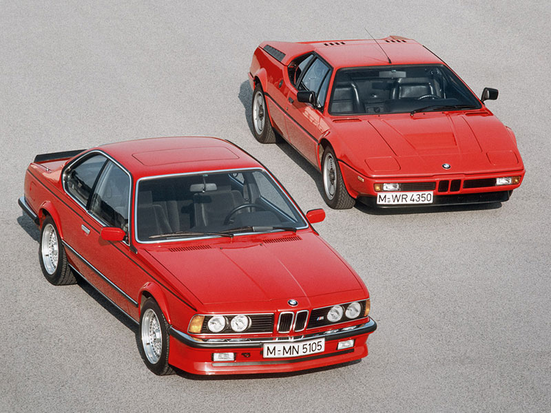 BMW 6er und BMW M1 stehend