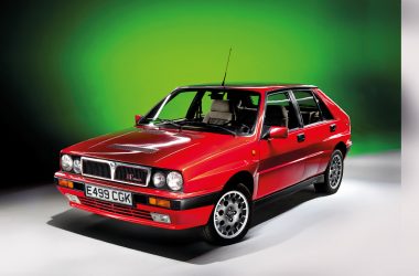 Lancia Delta Integrale HF stehend