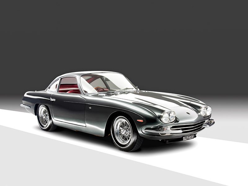 Lamborghini 350 GT stehend im Profil