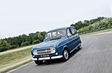 Renault 4 fahrend