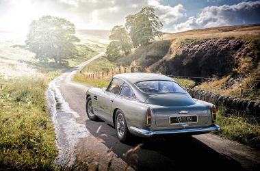 Aston Martin DB4 GT im Peak District