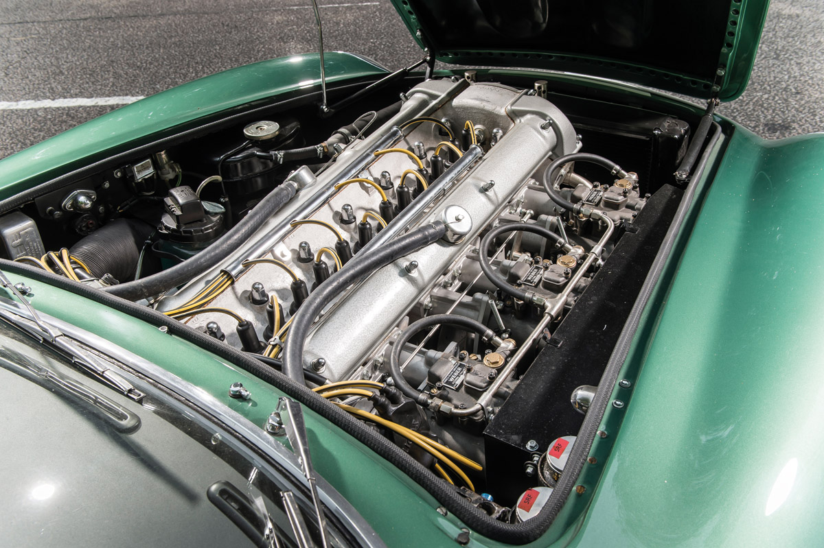 Motor des Aston Martin DB4GT Zagato