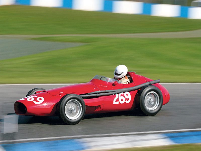 Maserati 250F auf der Rennstrecke