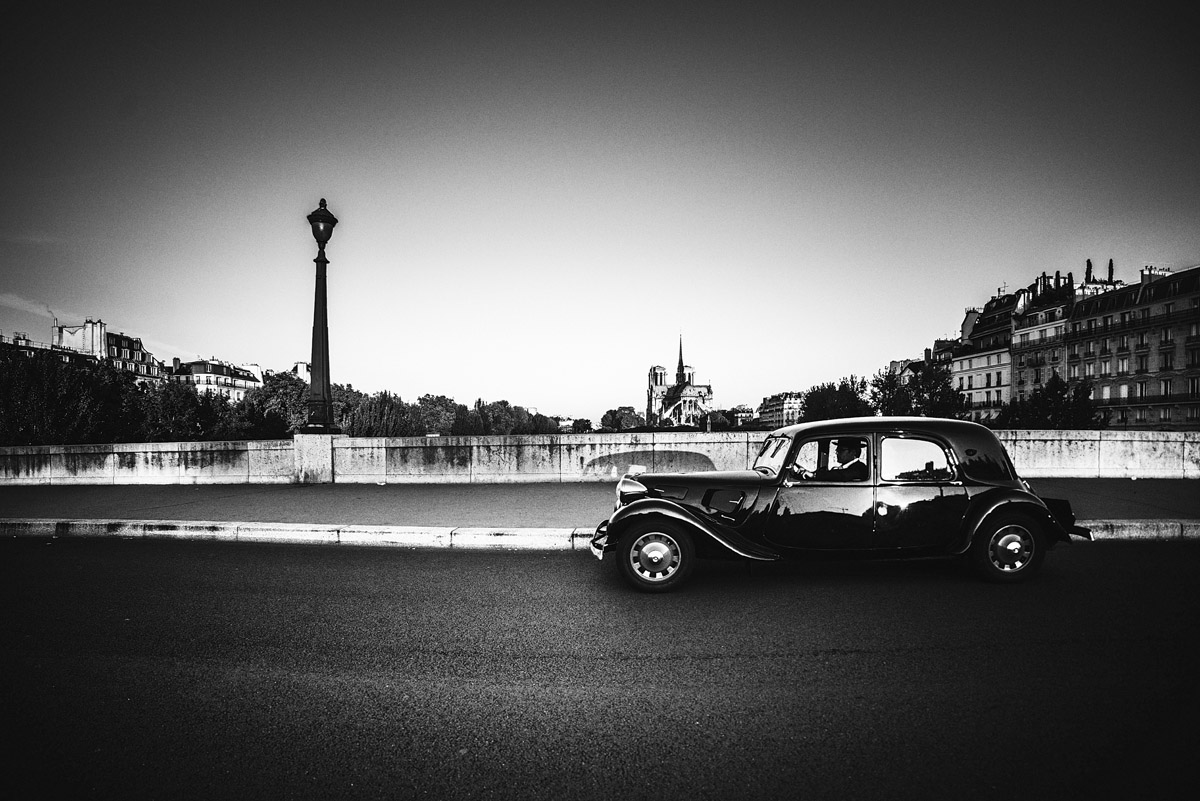 Traction Avant fahrend, stehend und Fahrzeugdetails