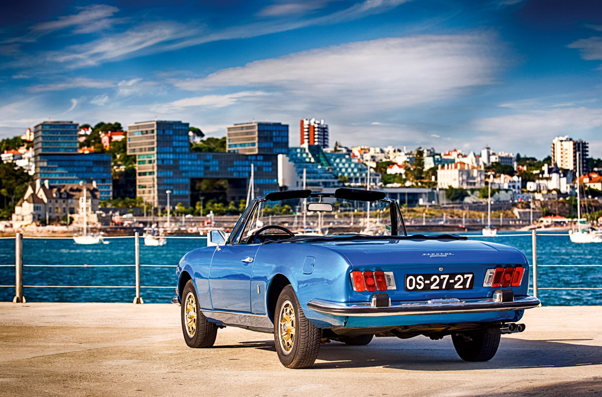 Heck des Peugeot 504 Cabrio